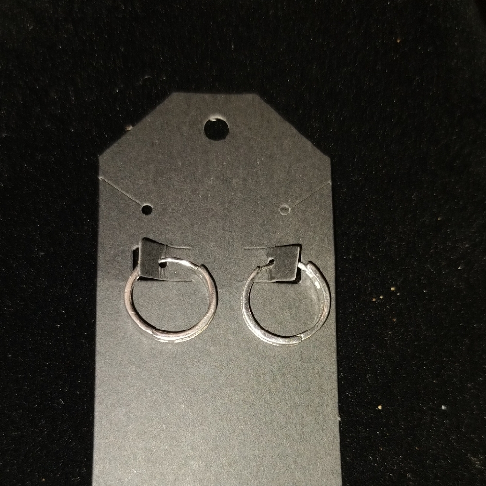 Girls Small Elegant 925 Silver Hoop Earrings